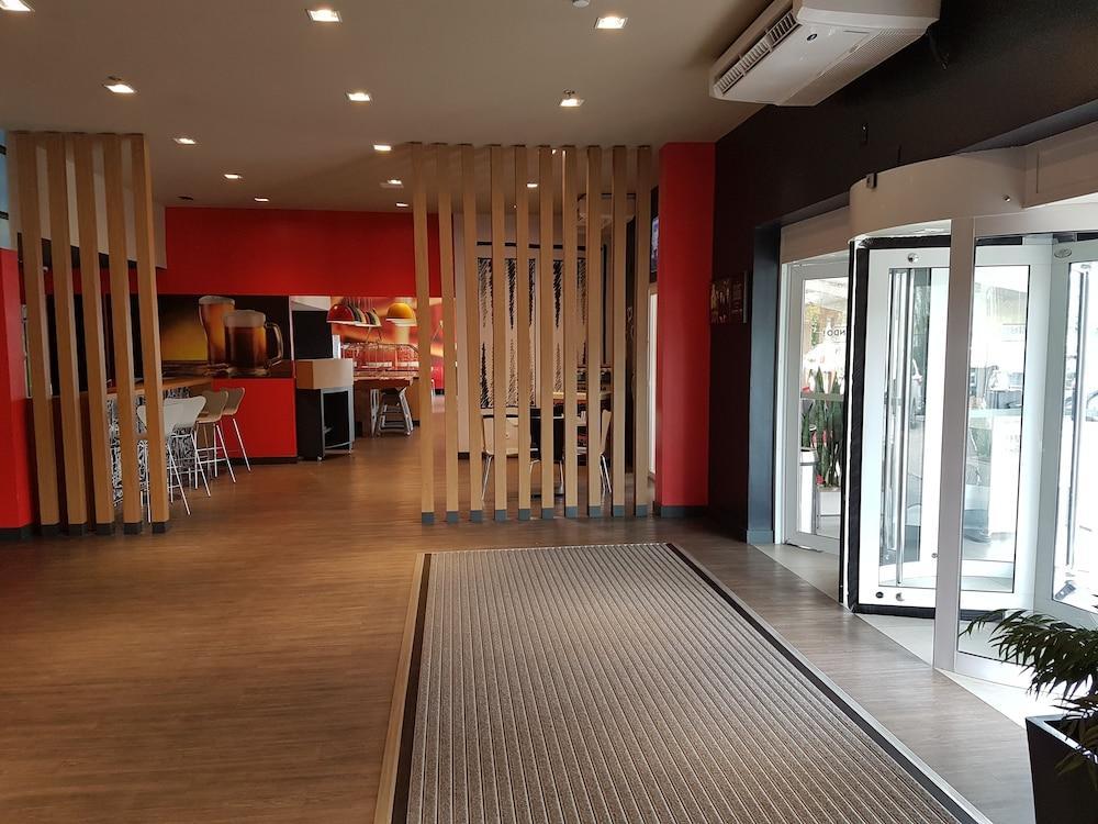 מלון Ibis Porto Alegre Aeroporto מראה חיצוני תמונה